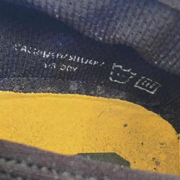 Vibram Toe Shoes - Picture 3 of 6